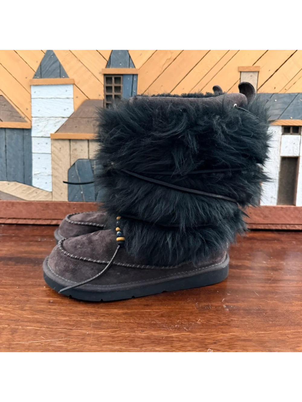 UGG Australia Kona 5183 Black Suede Shag Fur Toggle Boots Women’s Size 6